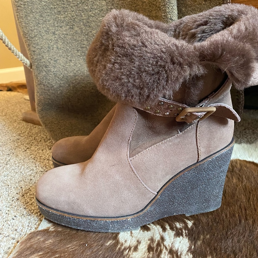 Emu Brown Suede Wedge Boots